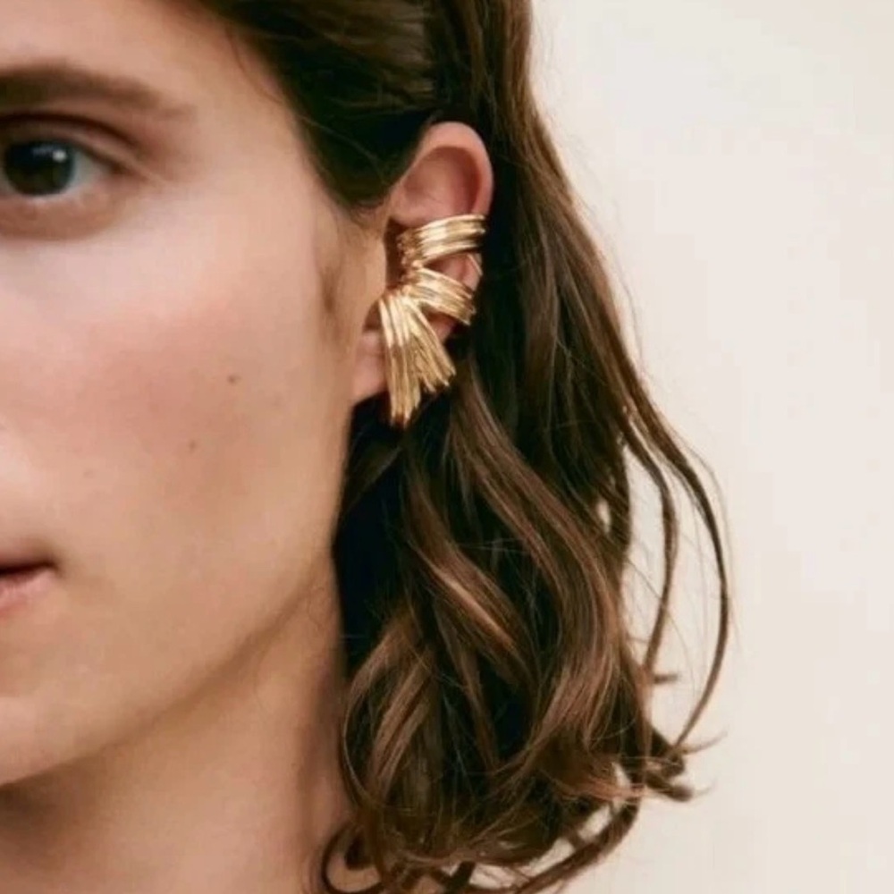New Zara Gold Sculptural Ear Cuff - Women's Jewelry